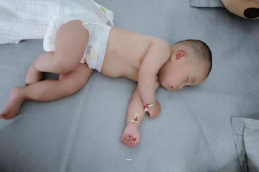 郯城宝宝尿有泡沫怎么回事